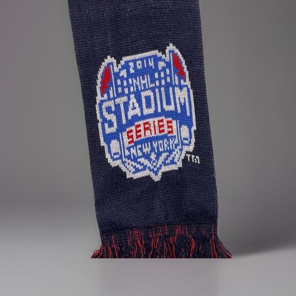 Reebok NHL Face Off Collection New York Rangers Stadium Series Scarf 2014 67x6.5 - Picture 4 of 9